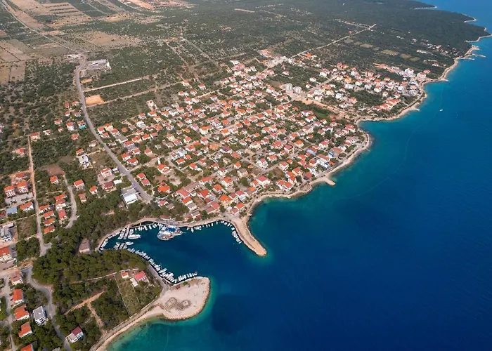 Apartment Mandre 4123a